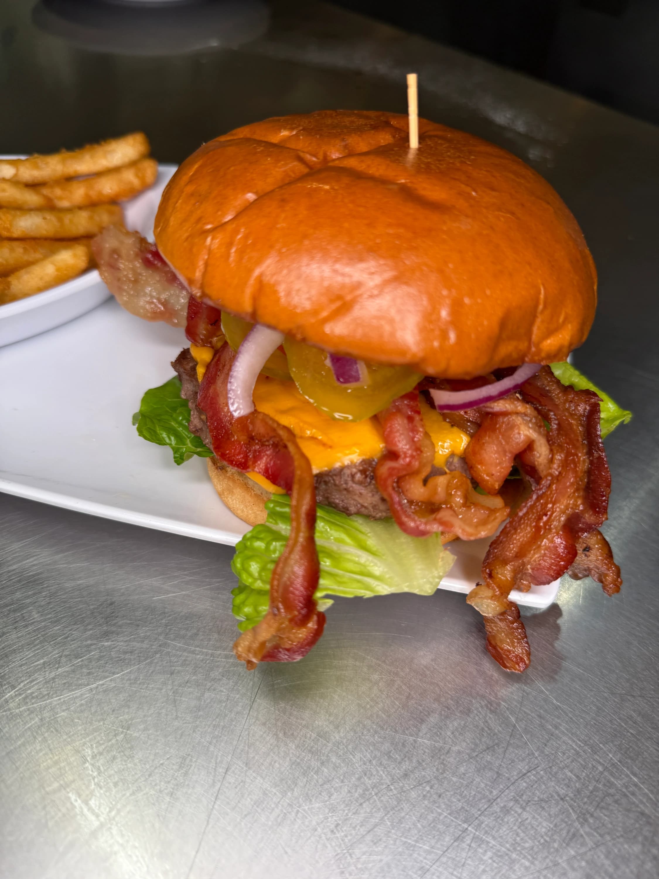 Experience the vibe of Banyan Breakfast Café in Belle Glade, Florida.
